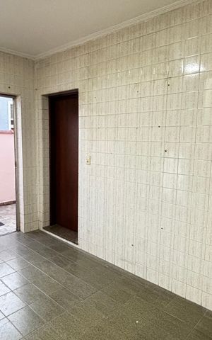Casa para alugar com 50m², 3 quartos e 2 vagas Casa para alugar com 50m², 3 quartos e 2 vagasÁrea de Serviço