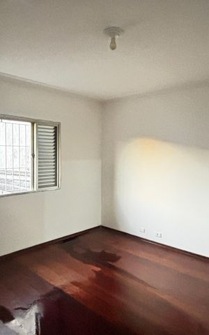 Casa para alugar com 50m², 3 quartos e 2 vagas Casa para alugar com 50m², 3 quartos e 2 vagasQuarto 1