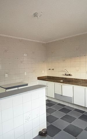 Casa para alugar com 50m², 3 quartos e 2 vagas Casa para alugar com 50m², 3 quartos e 2 vagasCozinha
