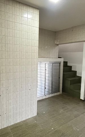 Casa para alugar com 50m², 3 quartos e 2 vagas Casa para alugar com 50m², 3 quartos e 2 vagasÁrea de Serviço