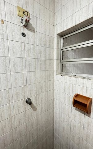 Casa para alugar com 50m², 3 quartos e 2 vagas Casa para alugar com 50m², 3 quartos e 2 vagasÁrea de Serviço - Banheiro