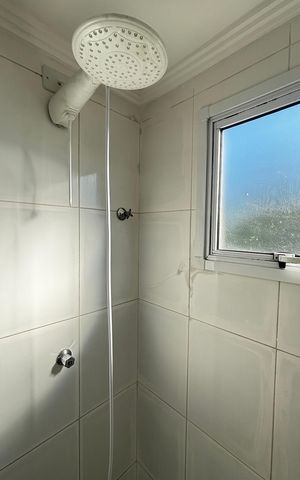 Apartamento para alugar com 148m², 3 quartos e 1 vaga Apartamento para alugar com 148m², 3 quartos e 1 vagaBanheiro da Suíte