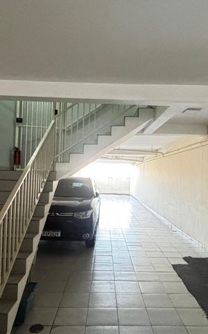 Apartamento para alugar com 148m², 3 quartos e 1 vaga Apartamento para alugar com 148m², 3 quartos e 1 vagaGaragem