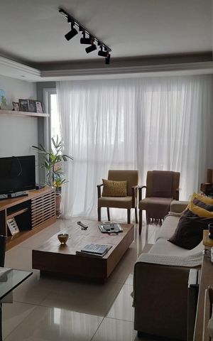 Apartamento à venda com 85m², 3 quartos e 2 vagas Apartamento à venda com 85m², 3 quartos e 2 vagasSala