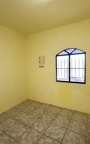 Casa para alugar com 50m², 1 quarto e 1 vagaQuarto