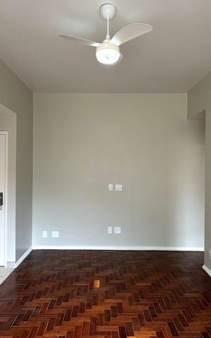 Apartamento à venda com 70m², 2 quartos e 1 vaga