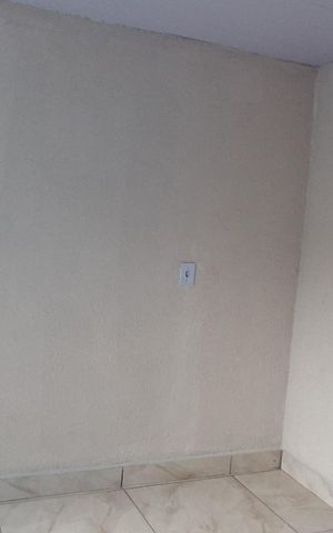 Casa para alugar com 33m², 1 quarto e sem vaga Casa para alugar com 33m², 1 quarto e sem vagaQuarto