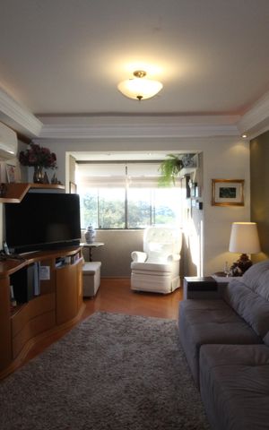 Apartamento à venda com 78m², 3 quartos e 2 vagasSala