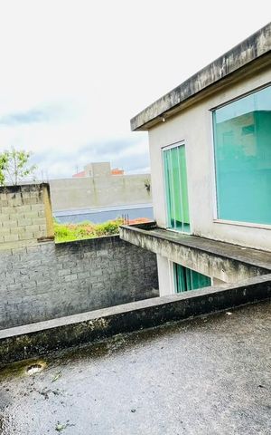 Casa para alugar com 232m², 4 quartos e 2 vagas Casa para alugar com 232m², 4 quartos e 2 vagasÁrea externa