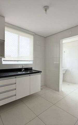 Apartamento à venda com 65m², 2 quartos e 2 vagasCozinha