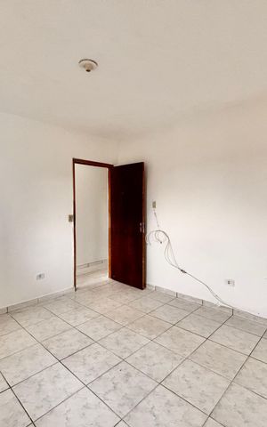 Casa para alugar com 117m², 3 quartos e 2 vagas Casa para alugar com 117m², 3 quartos e 2 vagasQuarto