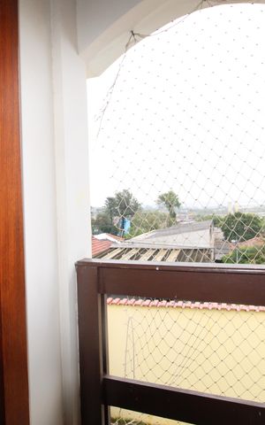 Casa à venda com 300m², 4 quartos e 3 vagasVaranda do quarto 2