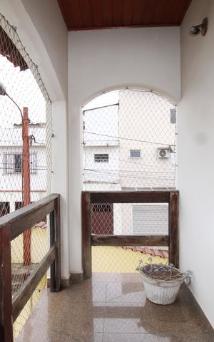 Casa à venda com 300m², 4 quartos e 3 vagasVaranda da Suíte 3