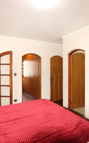 Casa à venda com 300m², 4 quartos e 3 vagasQuarto 3 - Suíte