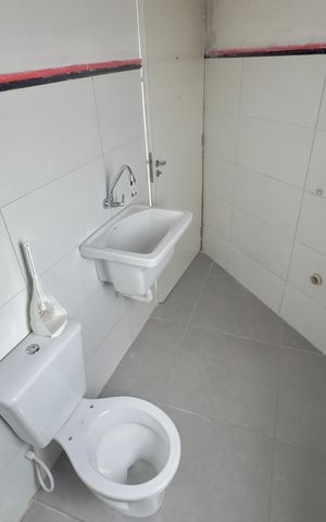 Studio para alugar com 33m², 1 quarto e sem vaga Studio para alugar com 33m², 1 quarto e sem vagaBanheiro