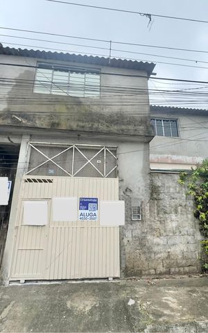 Studio para alugar com 33m², 1 quarto e sem vaga Studio para alugar com 33m², 1 quarto e sem vagaPlaca instalada na fachada do imóvel