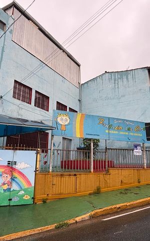 Casa para alugar com 473m², 4 quartos e 1 vaga