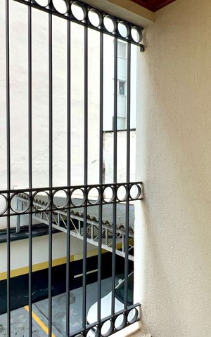 Apartamento à venda com 42m², 1 quarto e 1 vaga Apartamento à venda com 42m², 1 quarto e 1 vagaVaranda