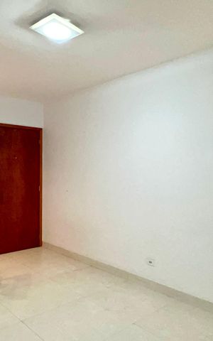 Apartamento à venda com 42m², 1 quarto e 1 vaga Apartamento à venda com 42m², 1 quarto e 1 vagaSala