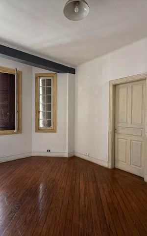 Apartamento para alugar com 60m², 2 quartos e sem vaga