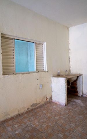 Casa para alugar com 427m², 4 quartos e 8 vagas Casa para alugar com 427m², 4 quartos e 8 vagasÁrea de Serviço 2