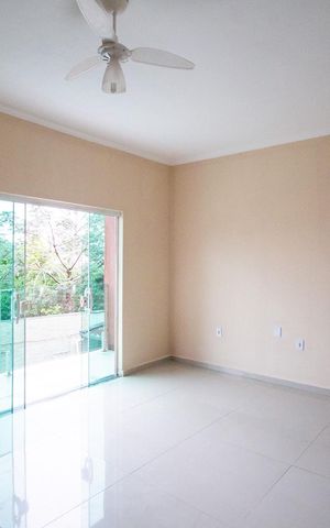 Casa para alugar com 427m², 4 quartos e 8 vagas Casa para alugar com 427m², 4 quartos e 8 vagasSala TV