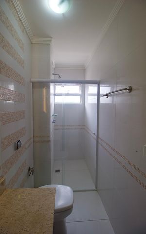 Casa de condomínio para alugar com 160m², 3 quartos e 2 vagas Casa de condomínio para alugar com 160m², 3 quartos e 2 vagasBanheiro