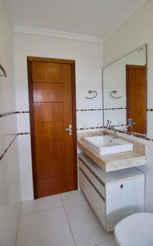Casa de condomínio para alugar com 160m², 3 quartos e 2 vagas Casa de condomínio para alugar com 160m², 3 quartos e 2 vagasBanheiro - Suíte