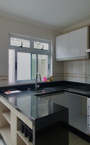 Casa de condomínio para alugar com 160m², 3 quartos e 2 vagas Casa de condomínio para alugar com 160m², 3 quartos e 2 vagasCozinha