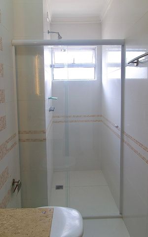 Casa de condomínio para alugar com 160m², 3 quartos e 2 vagas Casa de condomínio para alugar com 160m², 3 quartos e 2 vagasBanheiro