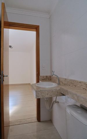 Casa à venda com 100m², 3 quartos e 1 vagaBanheiro do Quarto 2