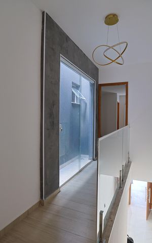 Casa à venda com 100m², 3 quartos e 1 vagaCorredor