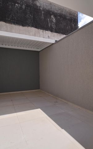 Casa à venda com 100m², 3 quartos e 1 vagaÁrea de Serviço