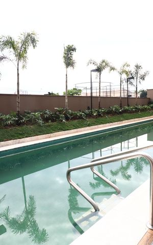 Apartamento à venda com 37m², 2 quartos e sem vagaÁrea comum - Piscina