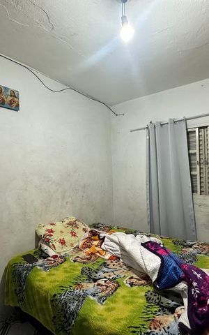 Casa à venda com 250m², 2 quartos e 2 vagas Casa à venda com 250m², 2 quartos e 2 vagasQuarto 1
