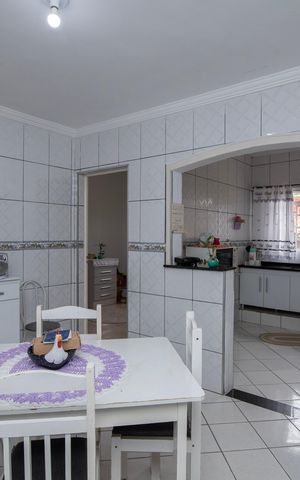 Casa à venda com 133m², 3 quartos e 2 vagas Casa à venda com 133m², 3 quartos e 2 vagasCopa