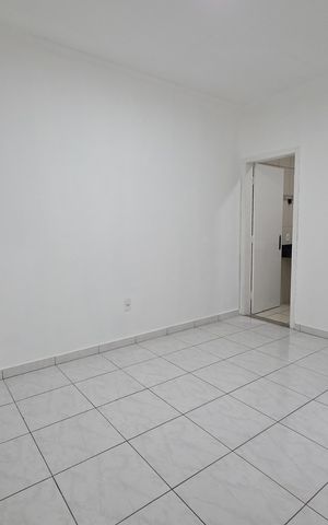 Casa à venda com 110m², 3 quartos e 2 vagas Casa à venda com 110m², 3 quartos e 2 vagasSuíte