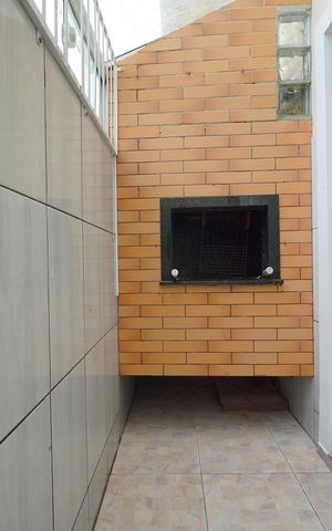 Casa de condomínio para alugar com 72m², 2 quartos e 1 vagaÁrea externa/Churrasqueira 