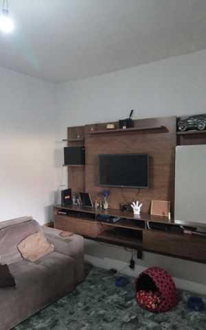 Casa à venda com 130m², 2 quartos e 1 vagaSala