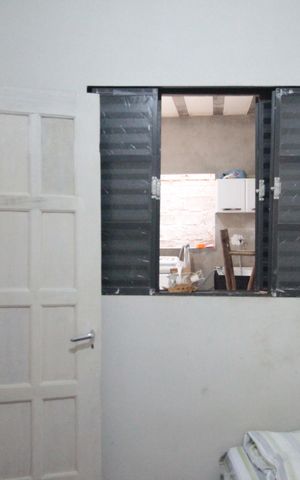 Casa à venda com 130m², 2 quartos e 1 vagaQuarto