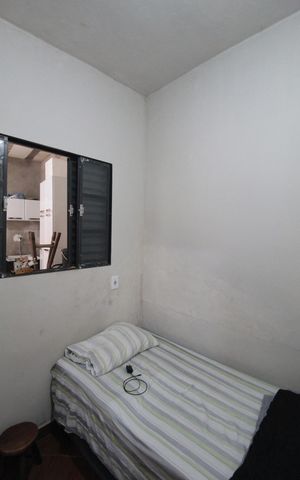 Casa à venda com 130m², 2 quartos e 1 vagaQuarto