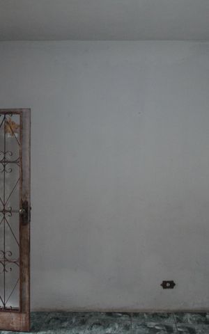 Casa à venda com 130m², 2 quartos e 1 vagaSala
