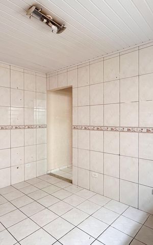 Casa à venda com 100m², 3 quartos e 1 vaga Casa à venda com 100m², 3 quartos e 1 vagaCozinha