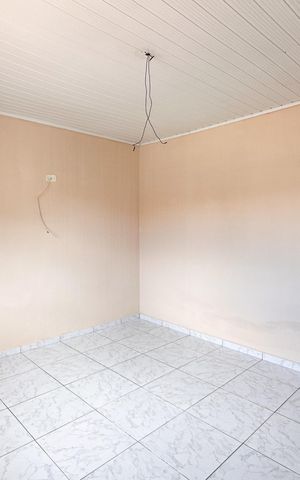 Casa à venda com 100m², 3 quartos e 1 vaga Casa à venda com 100m², 3 quartos e 1 vagaQuarto 1