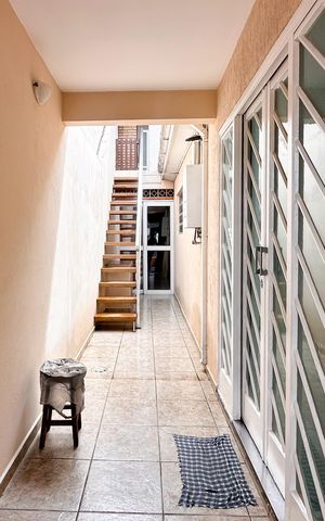 Casa à venda com 100m², 3 quartos e 1 vaga Casa à venda com 100m², 3 quartos e 1 vagaQuintal