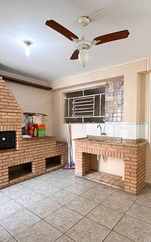 Casa à venda com 100m², 3 quartos e 1 vaga Casa à venda com 100m², 3 quartos e 1 vagaÁrea gourmet