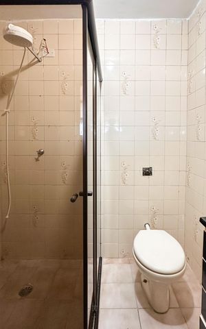 Casa à venda com 100m², 3 quartos e 1 vaga Casa à venda com 100m², 3 quartos e 1 vagaBanheiro da Suíte