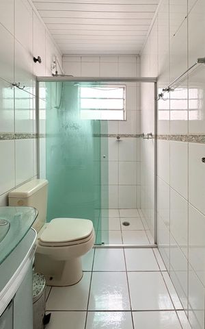 Casa à venda com 100m², 3 quartos e 1 vaga Casa à venda com 100m², 3 quartos e 1 vagaBanheiro Social