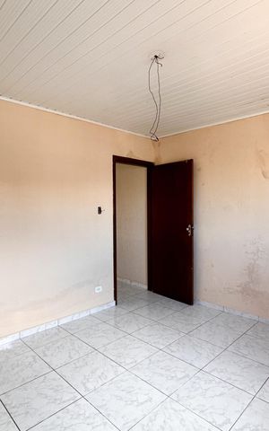 Casa à venda com 100m², 3 quartos e 1 vaga Casa à venda com 100m², 3 quartos e 1 vagaQuarto 1