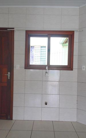 Casa para alugar com 90m², 2 quartos e 2 vagascozinha